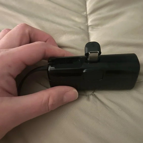 USB-C Portable Charger - Picture 3 of 8